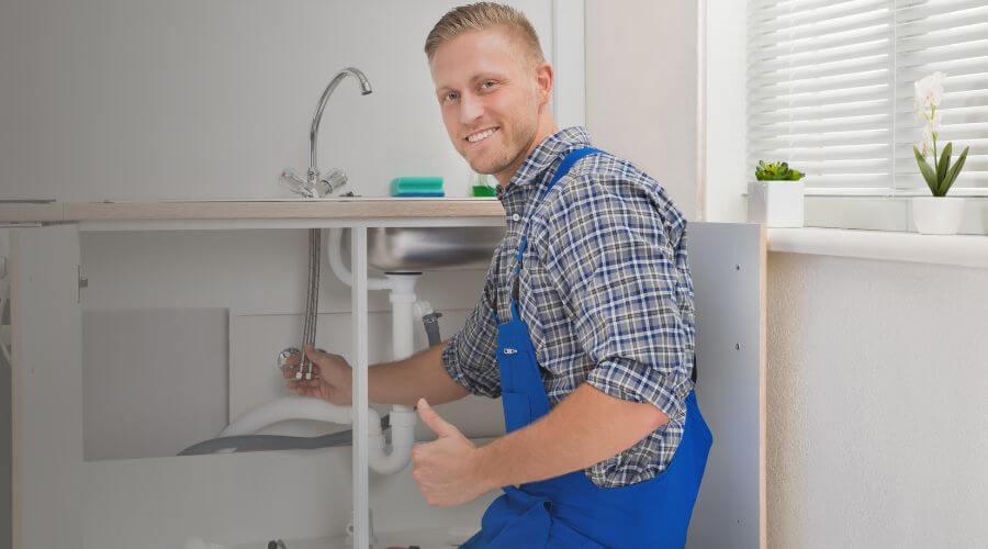 Nighttime Plumber in Lyndonville, NY